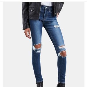 Levi’s 721 Skinny High Rise Jean Size 29